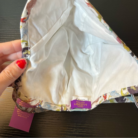 Briar Baby Bonnet Liberty London Fabric Animalia 6-12 Months NWT - Picture 5 of 9